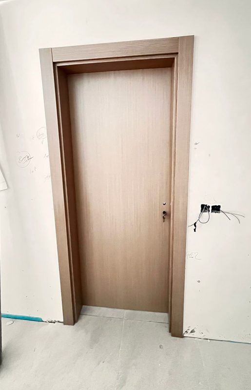 Instalación de puerta interior de madera en Ólvega y alrededores